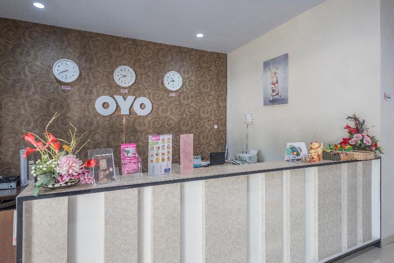 阿斯特拉诺维利亚酒店 马卡萨 外观 照片